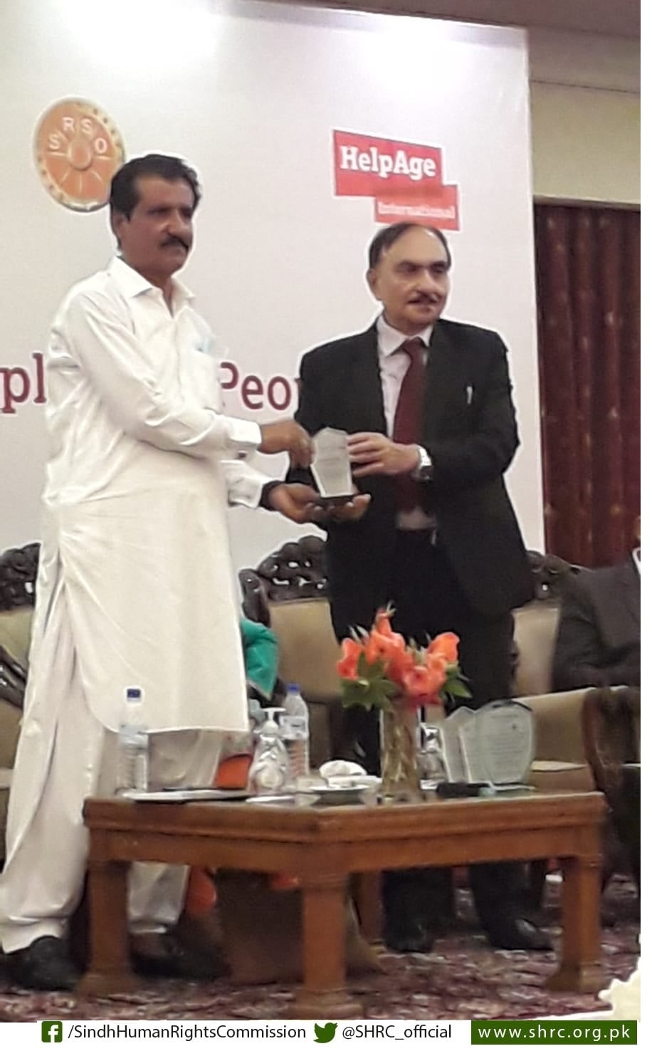 Mr. Aslam Shaikh, Judicial Member-II, SHRC received an â€œAppreciation Awardâ€